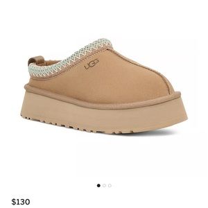 Platform UGG Tazz slipper size 7